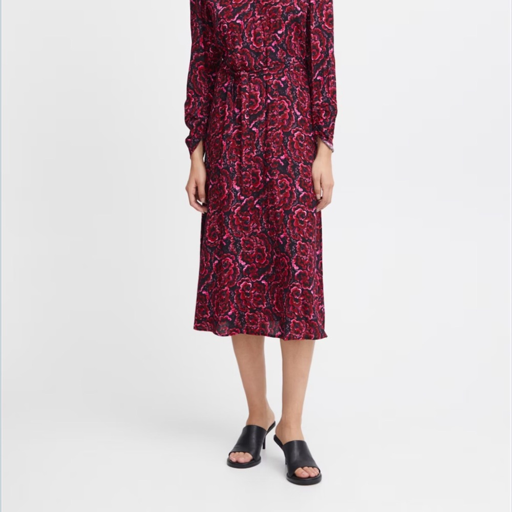 Chic Long Sleeve Patterned Dress in Red